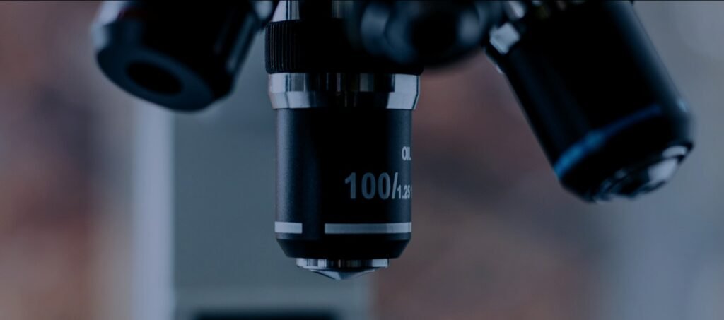 Microscope objective lens close-up – PerformanceLabs UK